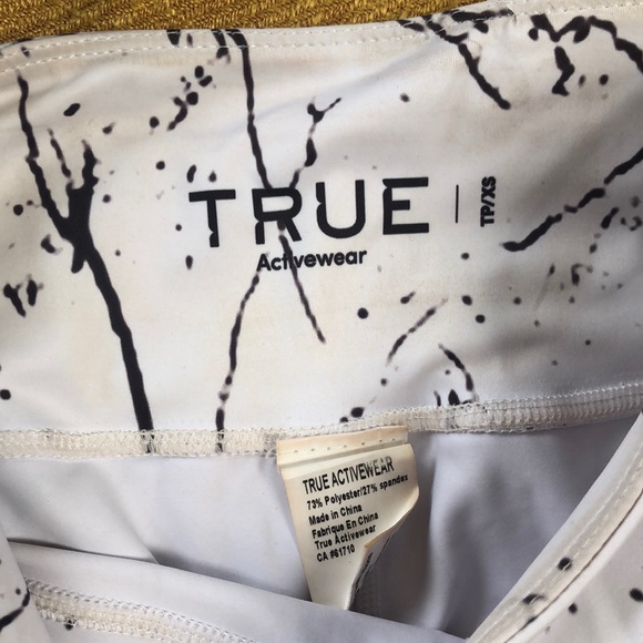 True Activewear crop legging - Picture 3 of 3